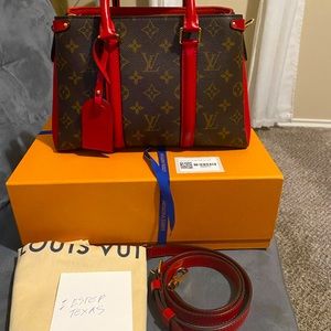 SOLD  DO NOT BUY !!!!Authentic louis vuitton  Soufflot BB